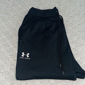 Men’s Under Armour Sweatpants -size medium